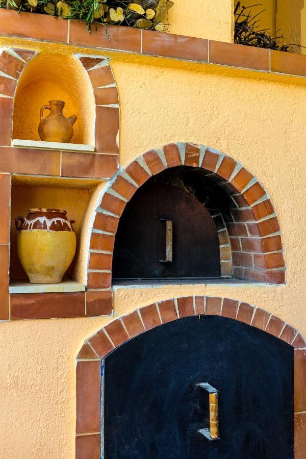 Heraklion Beach Hideaway Explore, Relax, Repeat-3 Gazi Bagian luar foto