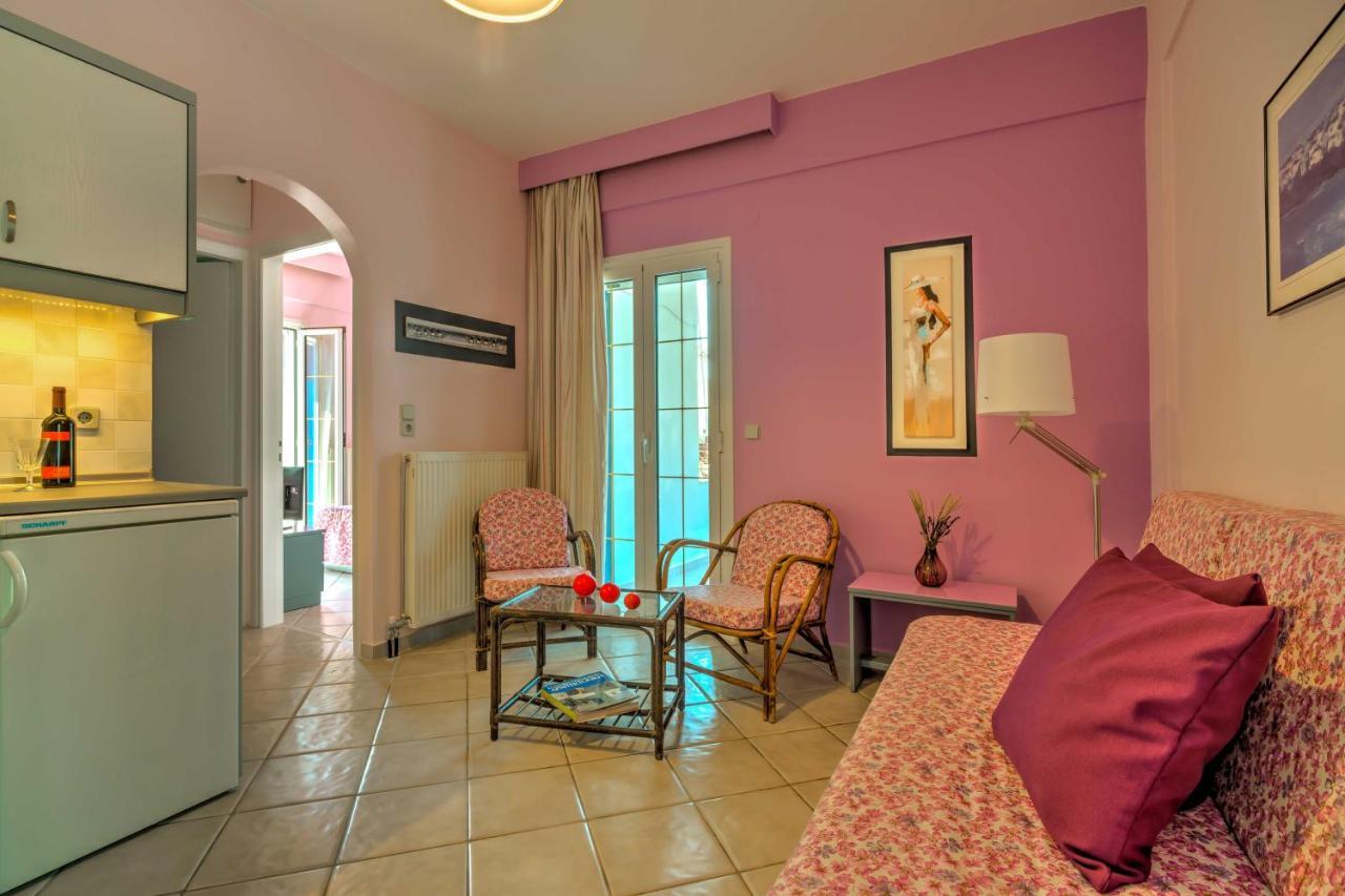 Heraklion Beach Hideaway Explore, Relax, Repeat-3 Gazi Bagian luar foto