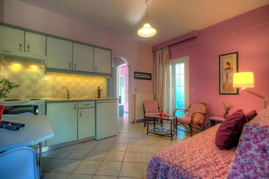 Heraklion Beach Hideaway Explore, Relax, Repeat-3 Gazi Bagian luar foto